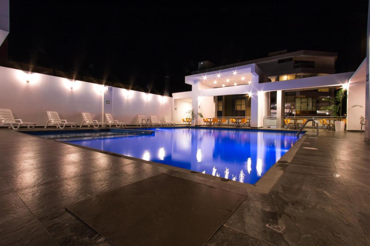 Cumbaza Hotel&Convenciones Tarapoto Esterno foto