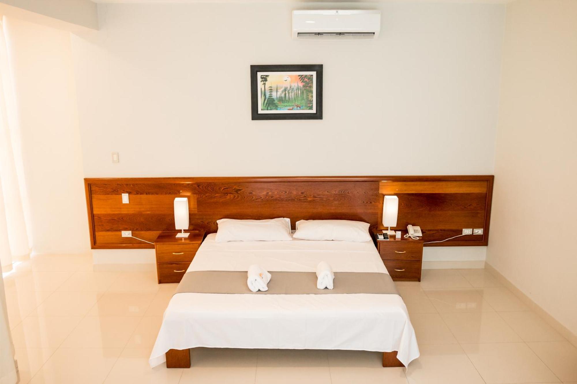 Cumbaza Hotel&Convenciones Tarapoto Esterno foto